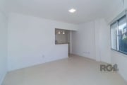 Apartamento JK totalmente reformado, localizado em uma das melhores e mais charmosas ruas do Centro Histórico. Imóvel impecável, com acabamentos modernos e de bom gosto. Ideal para quem busca praticid