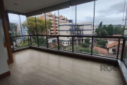 Descubra o seu novo lar no Mont Blank, localizado na tranquila Rua Doutor Barcelos, bairro Tristeza, Porto Alegre. Este encantador apartamento é perfeito para quem busca conforto e qualidade de vida. 