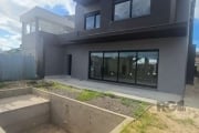 Casa para Comprar &lt;BR&gt;A Casa tem 2100 m° de área construída, em um terreno com 5000 m° e localização&lt;BR&gt;privilegiada, com mais privacidade, de esquina e ao lado da praça com lago.&lt;BR&gt