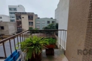 Apartamento de 02 dormitórios, excelente localização na parte central da cidade, segundo andar, living amplo, sacada, bem arejado, área de serviço separada, silencioso, portaria 24h e salao de festas.