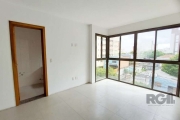 Apartamento estilo Studio/Loft&lt;BR&gt;&lt;BR&gt;Excelente imóvel de 50m² privativos, conta com 01 dormitório espaçoso, cozinha e 01 banheiro, possibilidade de vaga coberta para seu carro.&lt;BR&gt;O