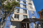 APARTAMENTO DE 01 DORMITÓRIO, SALA, COZINHA, ÁREA DE SERVIÇO E BANHEIRO SOCIAL. APROXIMADAMENTE 40M² DE ÁREA PRIVATIVA, TERCEIRO ANDAR OU QUARTO PAVIMENTO, LATERAL. CONDOMÍNIO COM ZELADOR, ELEVADOR, G