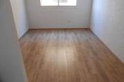 Excelente Apartamento com 02 dormitórios que nunca foi habitado, piso laminado, de ponta, bem ventilado e bem iluminado, andar alto... Possui 40 m² privativo, com vaga de estacionamento. Segurança 24h