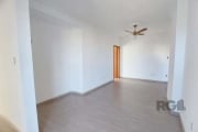 Apartamento na Joao pessoa, 3 Dormitorios!!&lt;BR&gt;&lt;BR&gt;Excelente apartamento reformado  de 3 dormitórios, sala ampla, cozinha, banheiro social, área de serviço e banheiro auxiliar. Possui junk