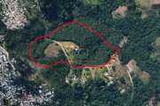 Ótima oportunidade de investimento! Terreno com área total de 59.925m² e topografia irregular, localizado na Rua dos Canudos, Cascata - Porto Alegre. Aproveite essa chance de adquirir um terreno em um