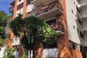 APARTAMENTO 03 DORMITÓRIOS | BAIRRO ASSUNÇÃO&lt;BR&gt;&lt;BR&gt;Excelente apartamento, amplo ensolarado, com 03 dormitórios sendo 1 suíte, living 2 ambientes, cozinha, dependência de empregado, lareir