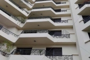 Apartamento a venda em Moema, Avenida Sabiá, 3 dormitórios 1 suíte, 2 vagas, a 400 metros do Parque do Ibirapuera.