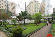 Apartamento a venda com 77 m2 no Jardim Paulista ( Avenida 9 de Julho ) 2 dormitórios,  Reformado ! a 900 metros do Ibirapuera.