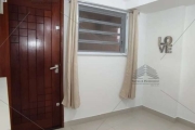 Apartamento de 35 m² a venda na Aclimação, com 1 dormitório, 1 banheiro, lavanderia, área de serviço, moveis planejados, cozinha, Segurança 24h