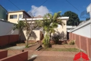 Casa Térrea Vila Formosa com 3 quartos, sala grande, 2 banheiros, dependencia de empregada, dispensa, quintal amplo com jardim 1 vaga de garagem,