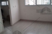 Apartamento para locação de 35 m² no Tatuapé, 2 dormitórios, 1 banheiro, lavanderia, área de serviço