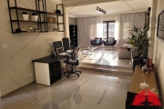 Sobrado Anália Franco todo reformado com 2 quartos, sala ampla com home office, 3 banheiros, lavabo, 2 vagas de garagem. Quintal com espaço Gourmet