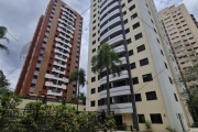 Apartamento à venda na Vila Andrade de 69m² com 3 quartos, sendo 1 suíte, sala 2 ambientes com sacada, cozinha planejada, 2 banheiros e 1 vaga.