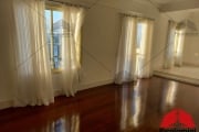 Apartamento para alugar no Tatuapé, 3 quartos, varanda, cozinha ampla, armários planejados, 3 vagas de garagem.