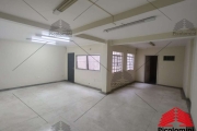 Galpão para locação na Mooca de 390m², varias salas, 2 andares, 10 de frente por 39 de fundo