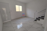 Sobrado de Condomínio com 2 dorms, Maracanã, Praia Grande - R$ 338 mil, Cod: 70835687