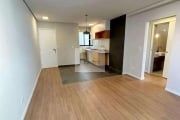 Apartamento modernizado e com 02 Dorm. e 1 vaga na Vila Mariana  -  São Paulo