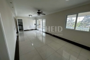 Apartamento 135m²  com 3 dormitórios, sendo 1 suíte, 2 vagas, aceita pets, no Jardim Marajoara.