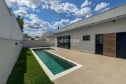 Luxuosa Casa Assobradada com 3 Suítes, Piscina e Acabamento de Alto Padrão no Alphaville Nova Espla