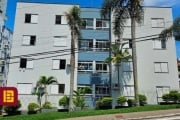 Apartamentos em Carvoeira