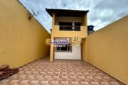 Sobrado com 4 quartos, Balneário Itaguai, Mongaguá - R$ 350 mil, Cod: 11729