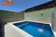 Casa em Mongaguá com piscina 2 dormitórios, 66 m² por R$ 359.000 - Jussara