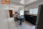 Linda casa em Mongaguá 2 quartos, 60 m² a 2,5km da praia por R$ 319.000 - Balneário Itaguaí