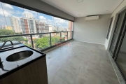 Apartamento para locação 3 dormitórios, sendo 1 suíte. Ampla Sacada e Ar-condicionado. Mirandópolis