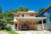 Casa com 4 dormitórios à venda, 256 m² por R$ 1.850.000,00 - Granja Viana - Carapicuíba/SP