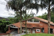 Casa com 4 dormitórios à venda, 205 m² por R$ 1.150.000,00 - Granja Viana - Embu das Artes/SP