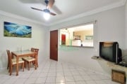 Apartamento na Praia, quadra mar, confortável, 1 dormitório (suíte), Pitangueiras, Guarujá.