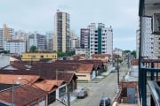 Apartamento com sacada na Ocian à venda