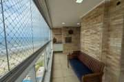 Apartamento na Mirim frente mar