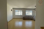 Apartamento  230 m², com 3 dormitórios sendo 1 suíte, 3 banheiros,  1 vaga de garagem R$ 2.200.000 ,00