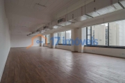 Conjunto Comercial 187m² c/ 4 Vagas - Berrini - Venda e Aluguel no Brooklin - São Paulo - SP