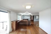 Apartamento 216m² 3 Dormitórios (2 Suítes) 1 Varanda 4 Banheiros 3 Vagas Na Vila Mariana  - São Paulo - SP