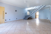 Excelente casa tipo para venda com 3 quartos, sendo 1 suíte, 140m²