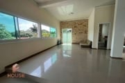 Casa com 3 dormitórios para alugar, 230 m² por R$ 8.000,00/mês - Condomínio Arujá Country Club - Arujá/SP