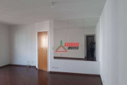 Excelente apartamento de 143m², 2 suítes, sala ampla, quarto de empregada, lazer com piscina.