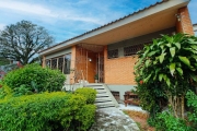 Casa com 3 quartos à venda na Rua Hipólito da Costa, 107, Santa Tereza, Porto Alegre