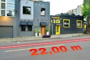 Terreno ZR4 no Juvevê com 2 Imóveis Comerciais (Sobrado e Casa Térrea) - Oportunidade Única!