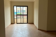 APARTAMENTO COM VARANDA