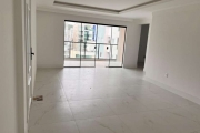 Apartamento com 4 quartos à venda na Rua 216, 155, Meia Praia, Itapema