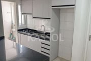 Apartamento à venda, semi mobiliado, todo reformado, churrasqueira na sacada.