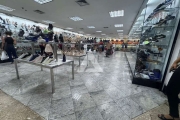 Loja no Shopping Piedade com 240,00 m² para alugar por R$ 52.320,00 - Salvador/BA