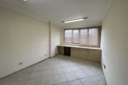 Conjunto Comercial à venda, 18.45 m2 por R$110000.00  - Centro - Curitiba/PR