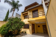 Sobrado com 4 dormitórios à venda, 165 m² por R$ 790.000,00 - Jardim das Américas - Curitiba/PR