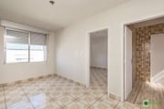 Otimo apto de um dormitório  sendo suite , living amplo , cozinha e area de serviço . um lance de escada .&lt;BR&gt;Condominio enxuto , próximo de todos os recursos do bairro .&lt;BR&gt;Agende agora m