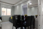 Ótimo apartamento 1 dormitório no bairro São Sebastião, segundo andar (1 lance de escada). Todo reformado com lareira, espelhos facetados, saída para split, piso laminado, cozinha com led, banheiro co