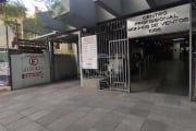 Ótimo conjunto comercial no Centro Profissional Moinhos de Vento, próximo do Hospital Moinhos de Vento, de fundos, com 45m² privativos. Ideal para clínicas médicas, escritórios ou pequenas empresas. P